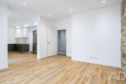 Apartamento T3 para Venda em Loule (São Clemente)