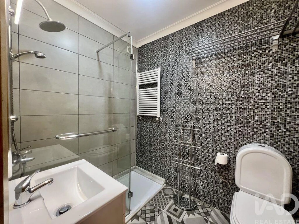 Apartamento T1 para Arrendamento em São Mamede de Infesta e Senhora da Hora Foto 12