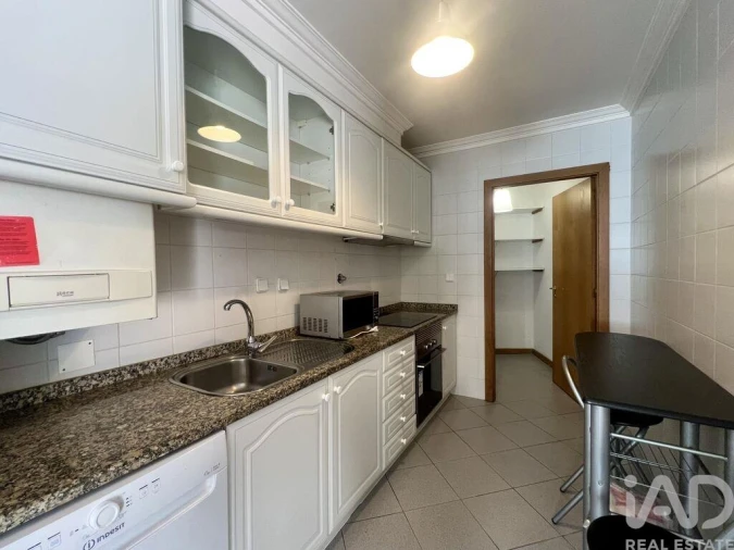 Apartamento T1 para Arrendamento em São Mamede de Infesta e Senhora da Hora Foto 8