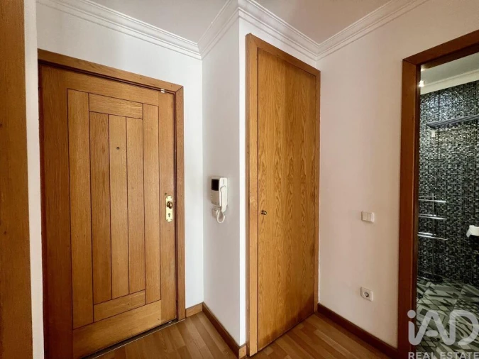 Apartamento T1 para Arrendamento em São Mamede de Infesta e Senhora da Hora Foto 11