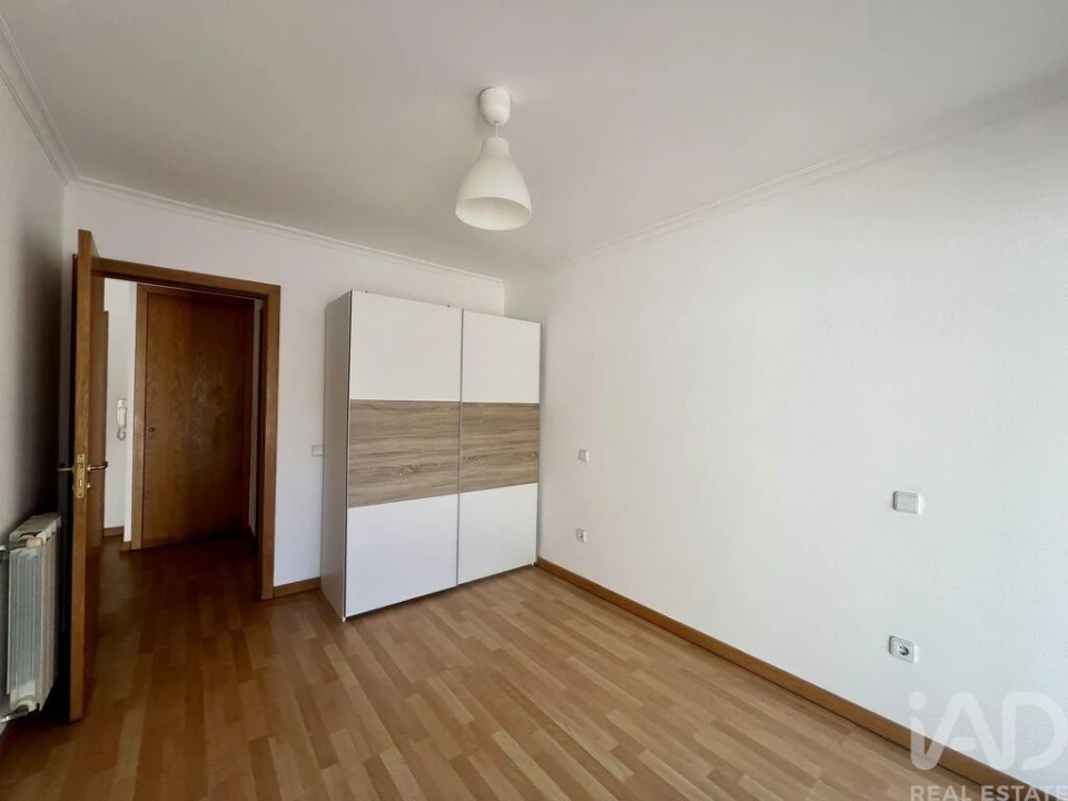 Apartamento T1 para Arrendamento em São Mamede de Infesta e Senhora da Hora Foto 5