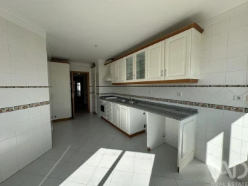 Apartamento T3 para Venda em Alenquer (Santo Estêvão e Triana)