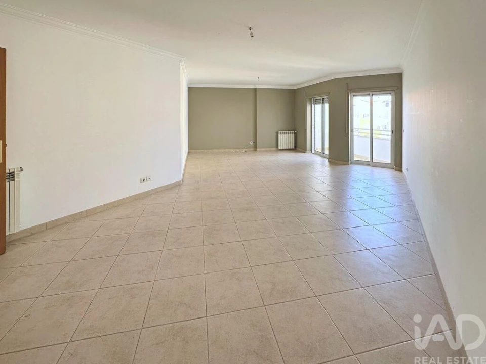 Apartamento T3 para Venda em Carregado e Cadafais Foto 5