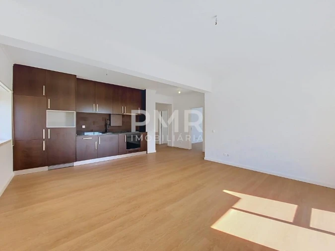 Apartamento T3 para Arrendamento em Carcavelos e Parede Foto 16