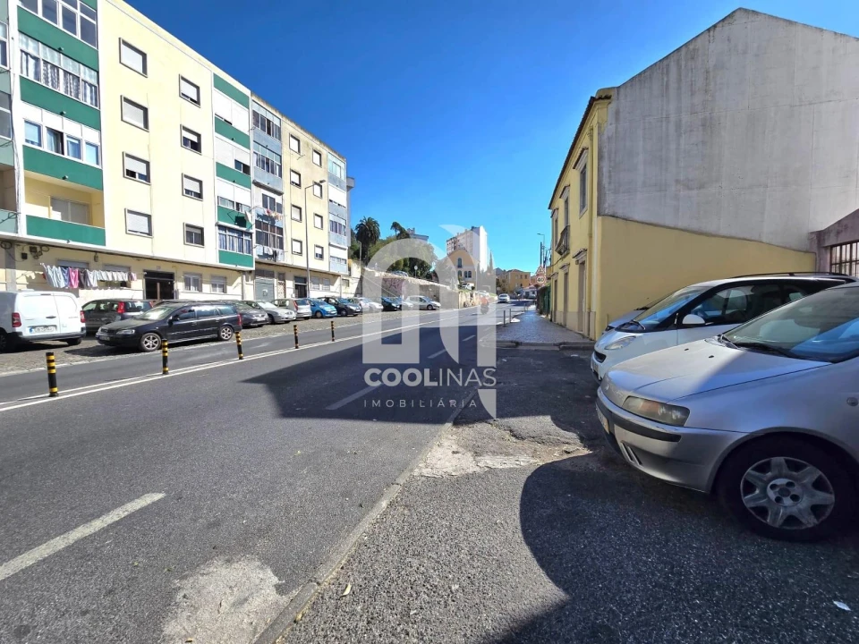Apartamento T2 para Venda em Queluz e Belas Foto 23