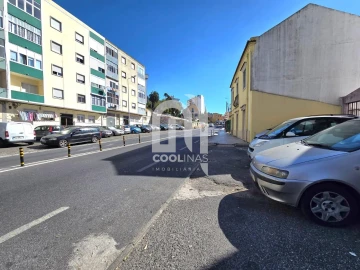 Apartamento T2 para Venda em Queluz e Belas