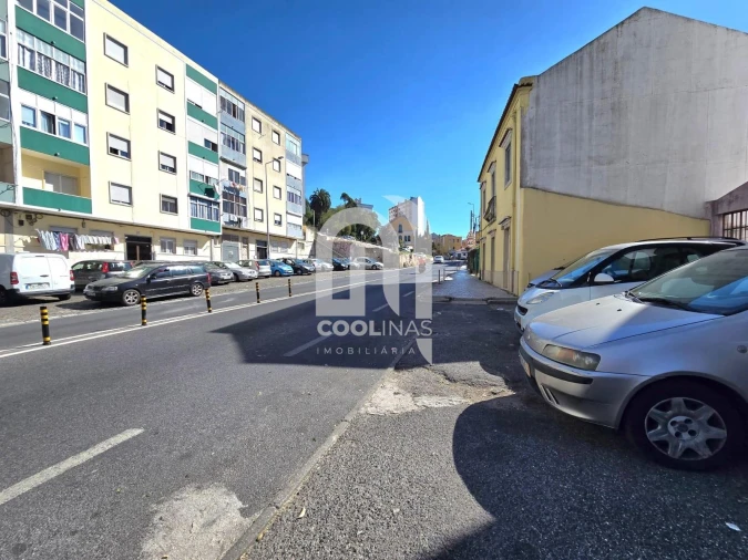 Apartamento T2 para Venda em Queluz e Belas Foto 23
