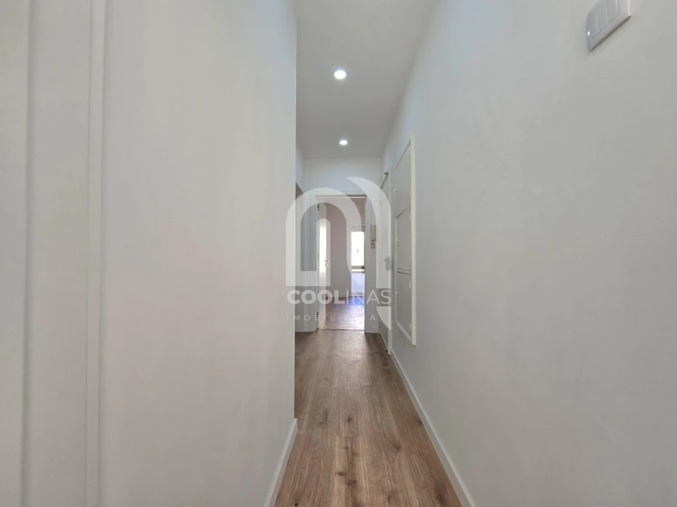 Apartamento T2 para Venda em Queluz e Belas Foto 9