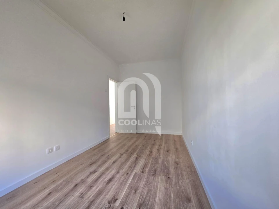 Apartamento T2 para Venda em Queluz e Belas Foto 15