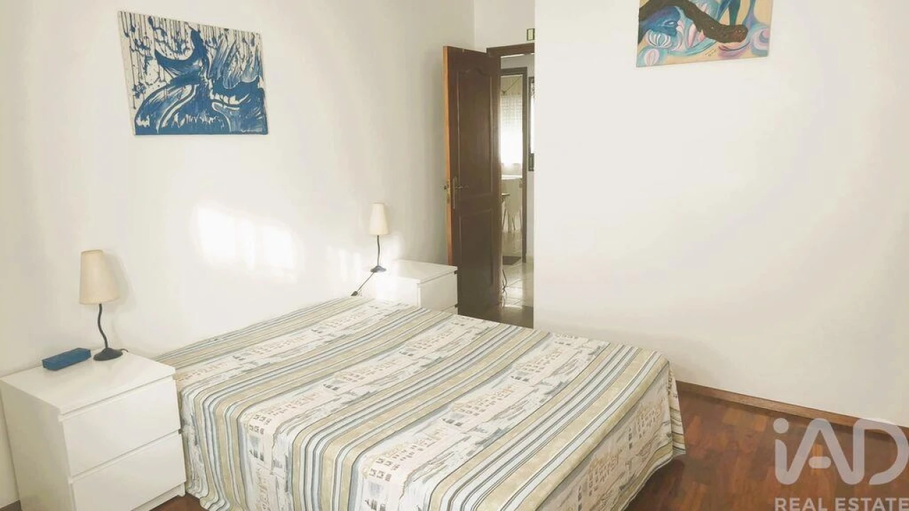 Apartamento para Venda em Peniche Foto 13
