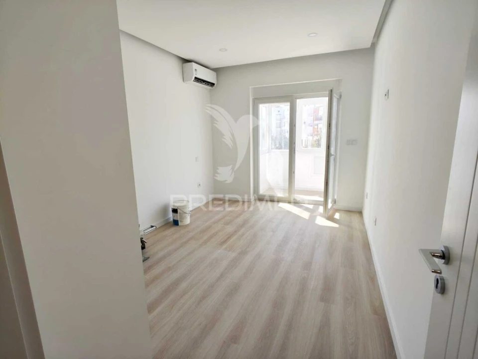Apartamento T3 para Venda em Seixal, Arrentela e Aldeia de Paio Pires Foto 16