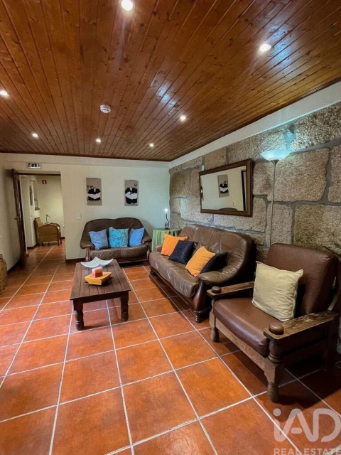 Moradia para Venda em Canas de Senhorim