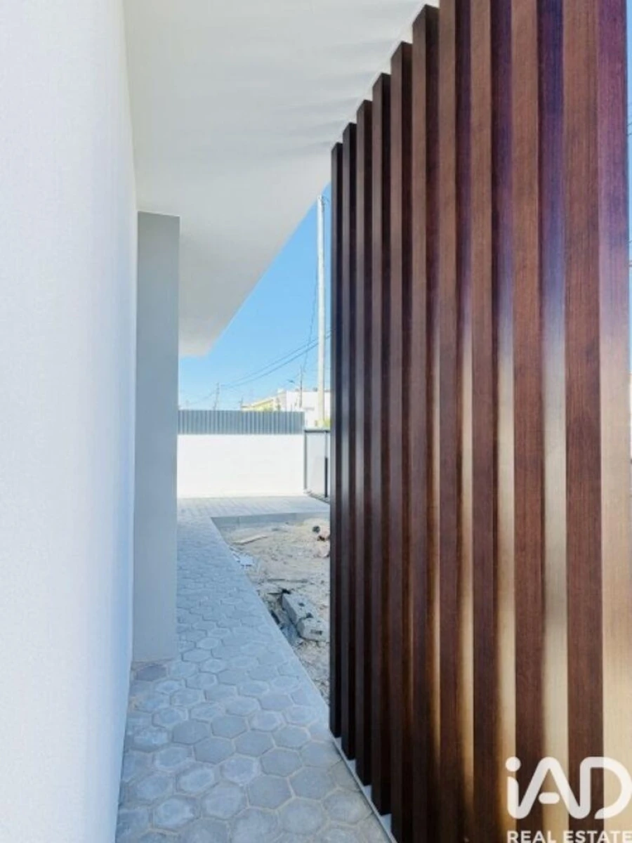 Moradia para Venda em Fernao Ferro Foto 17