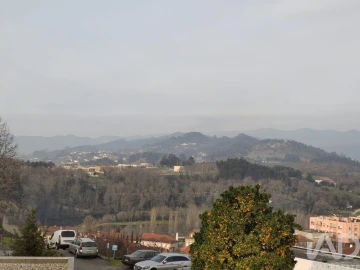 Moradia para Venda em Ponte da Barca, V.N. Muía, Paço Vedro Magalhães