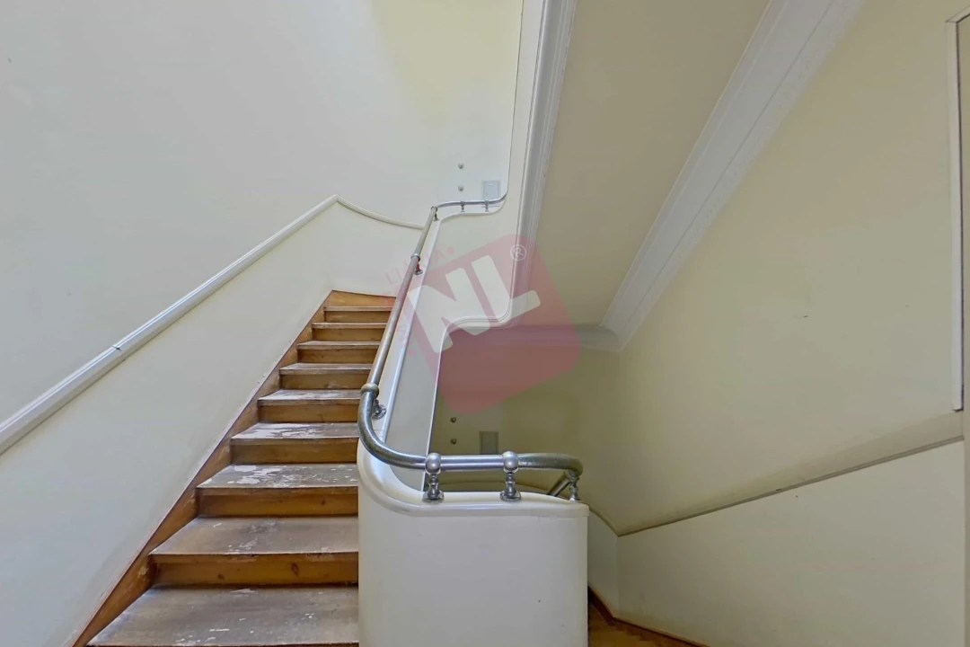 Apartamento T4 para Venda em Alcantara Foto 1