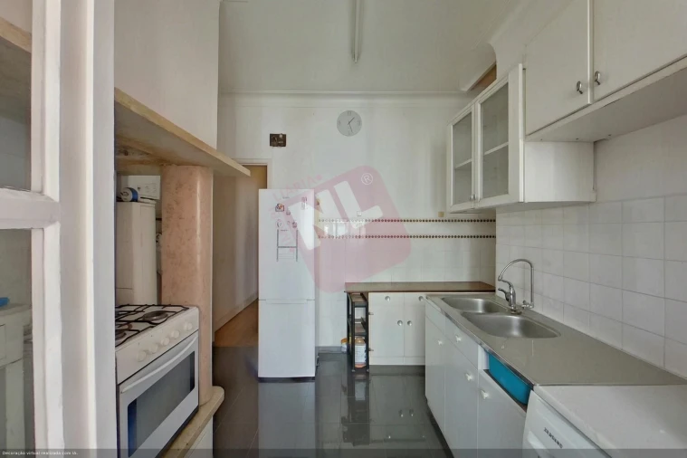 Apartamento T4 para Venda em Alcantara Foto 32
