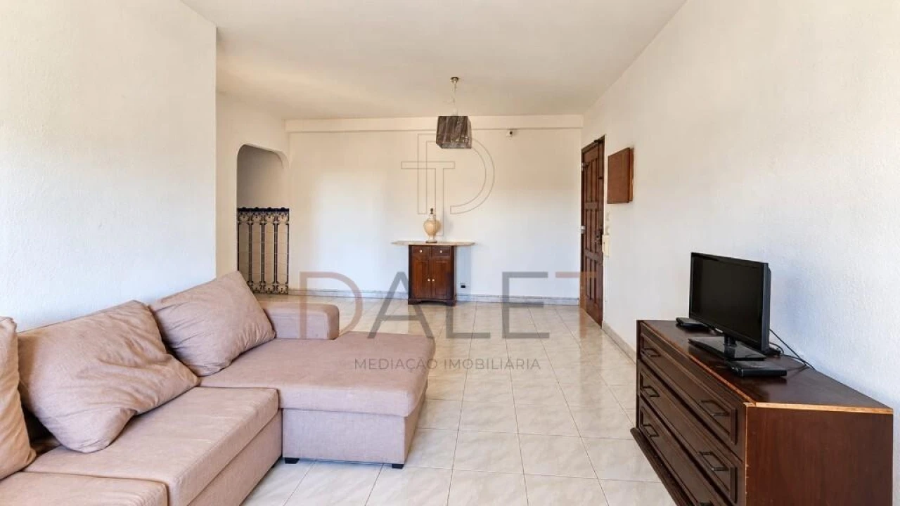 Apartamento T2 para Venda em Santo Antonio da Charneca Foto 7