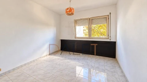 Apartamento T2 para Venda em Santo Antonio da Charneca