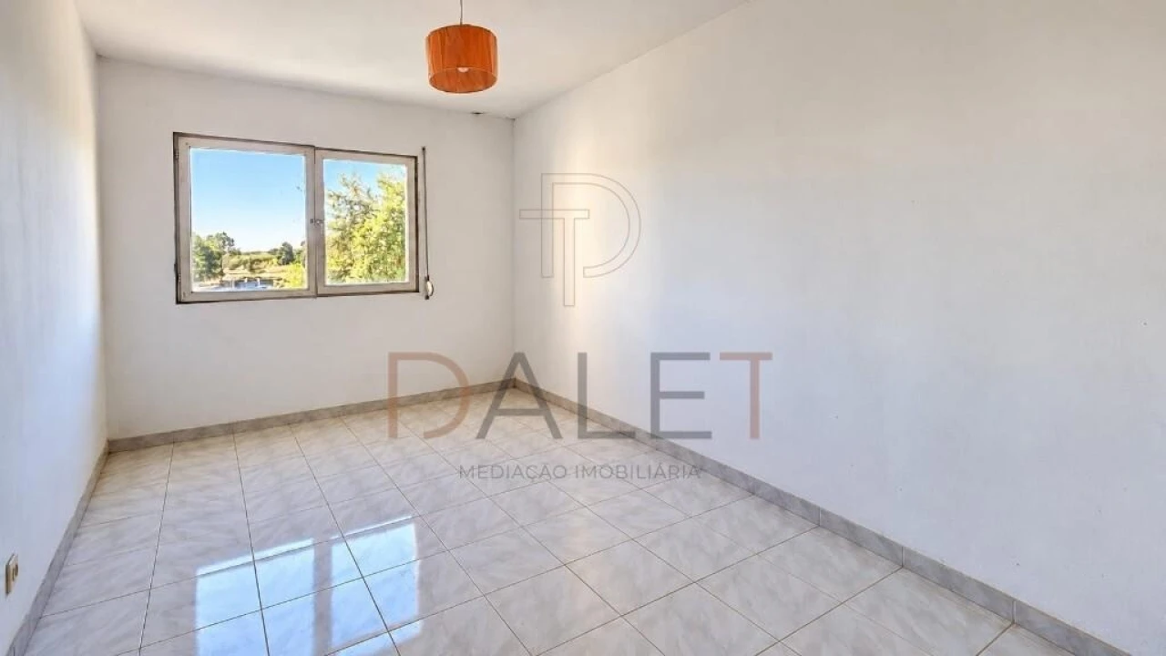 Apartamento T2 para Venda em Santo Antonio da Charneca Foto 10
