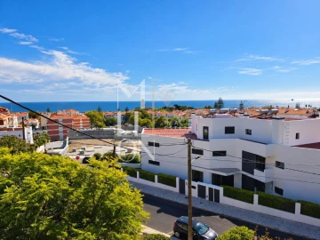 Apartamento T3 para Venda em Carcavelos e Parede
