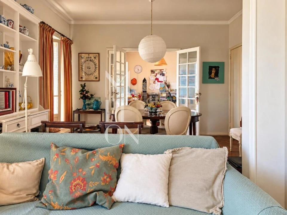 Apartamento T3 para Venda em Carcavelos e Parede Foto 7