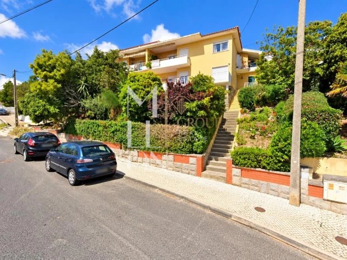Apartamento T3 para Venda em Carcavelos e Parede Foto 3