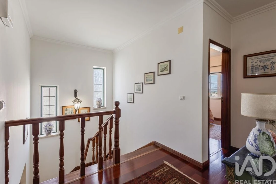 Moradia T4 para Venda em Encarnação Foto 24