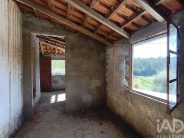 Moradia para Venda em Semide e Rio Vide