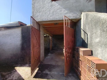 Moradia para Venda em Semide e Rio Vide