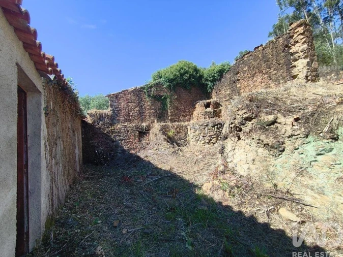 Moradia para Venda em Semide e Rio Vide Foto 28