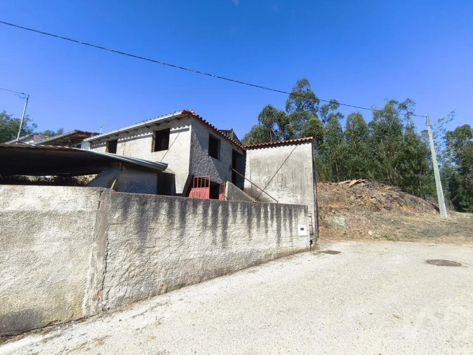 Moradia para Venda em Semide e Rio Vide Foto 3