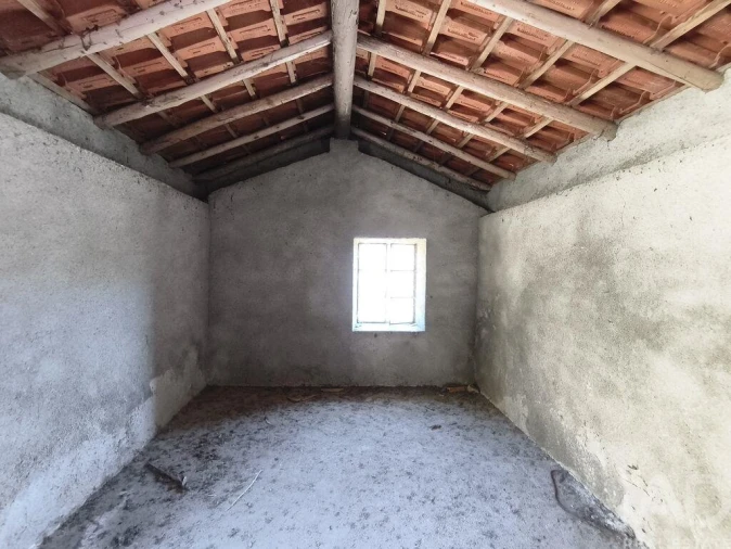 Moradia para Venda em Semide e Rio Vide Foto 12