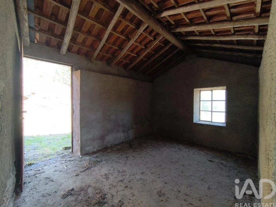 Moradia para Venda em Semide e Rio Vide Foto 8