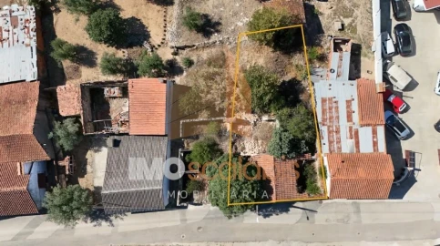 Moradia T1 para Venda em Pernes