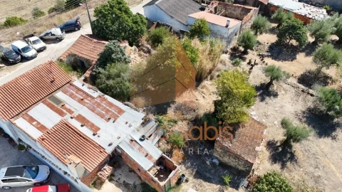 Moradia T1 para Venda em Pernes