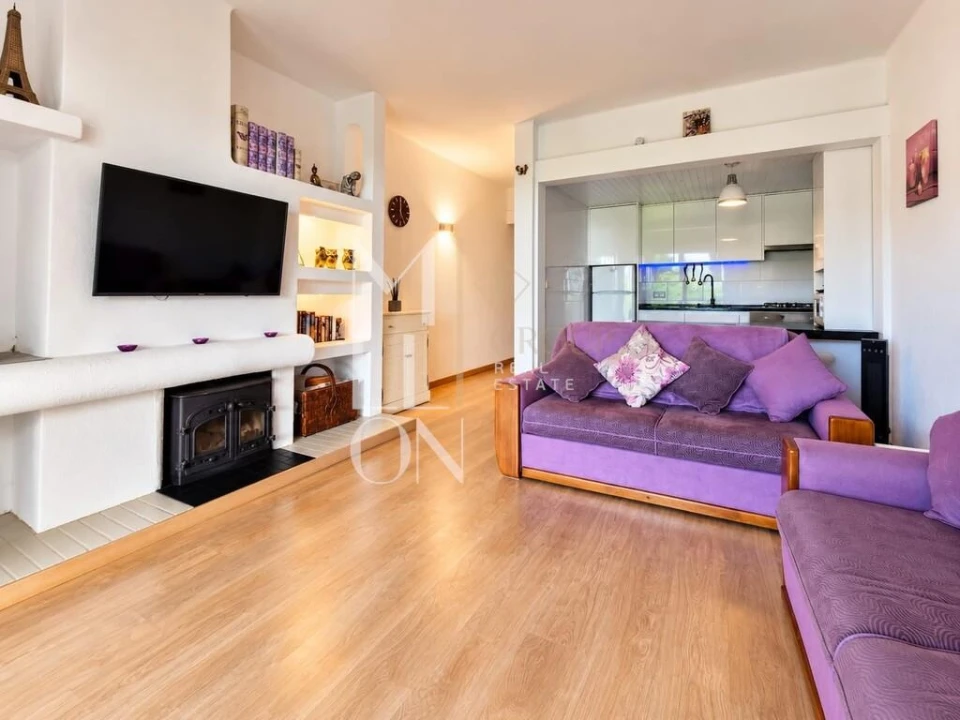Apartamento T1 para Venda em Quarteira Foto 6