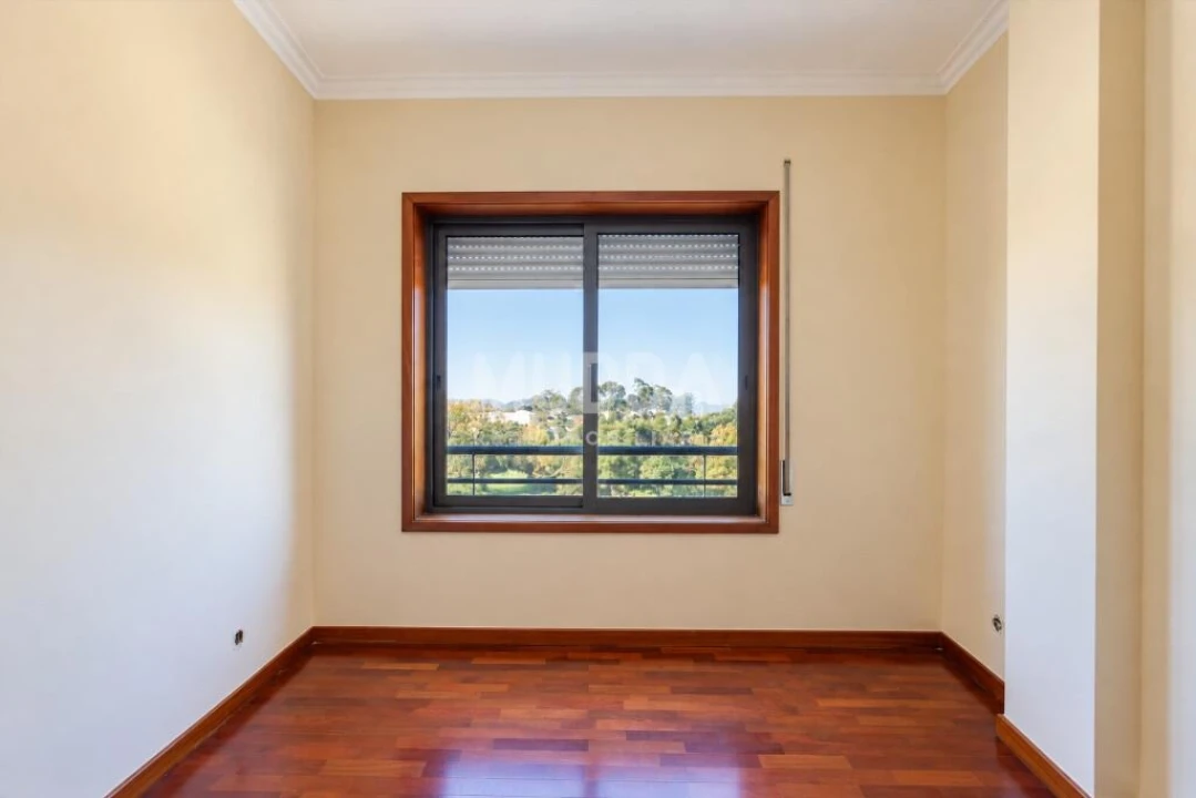 Apartamento T3 para Venda em Paços de Brandão Foto 19