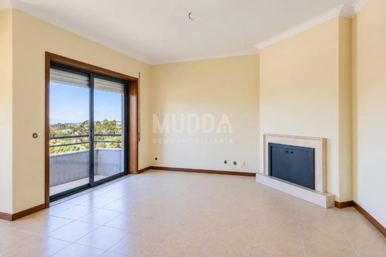 Apartamento T3 para Venda em Paços de Brandão Foto 11