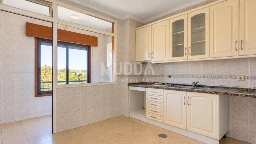 Apartamento T3 para Venda em Paços de Brandão