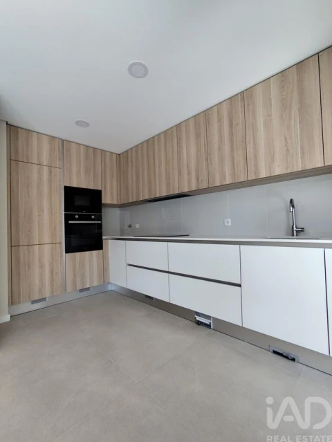 Apartamento T3 para Venda em Tavarede