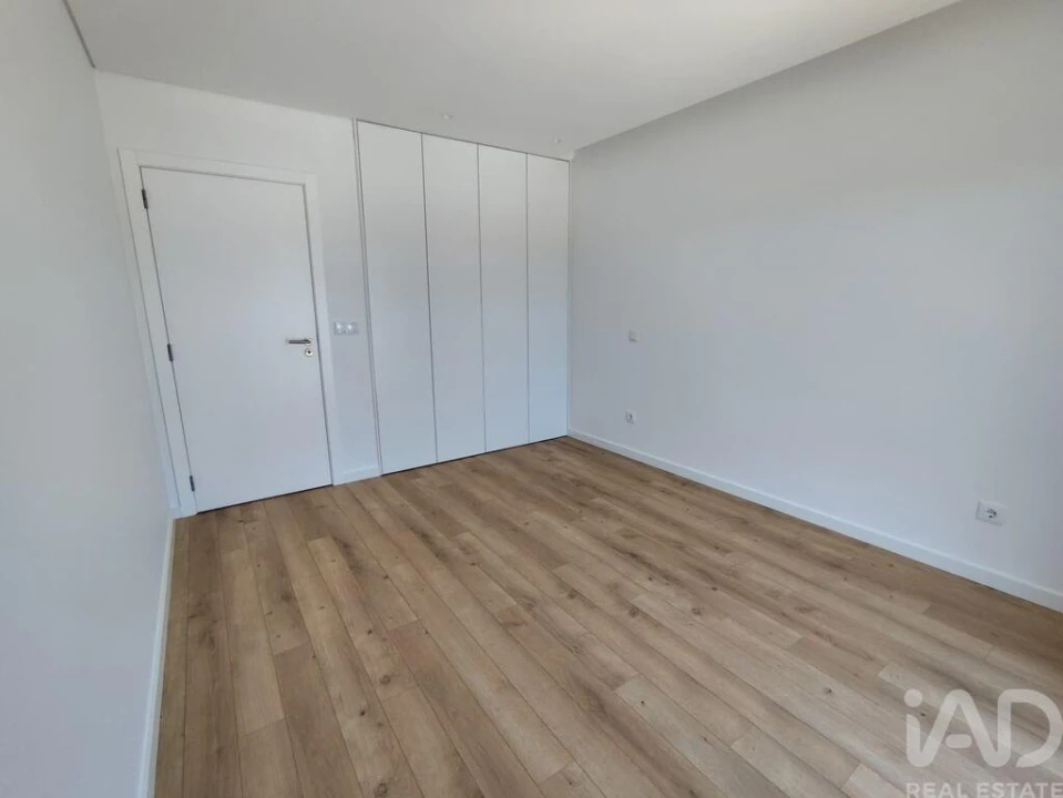 Apartamento T3 para Venda em Tavarede Foto 8