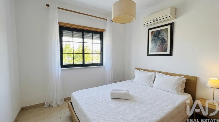 Apartamento T1 para Venda em Quinta do Anjo Foto 2