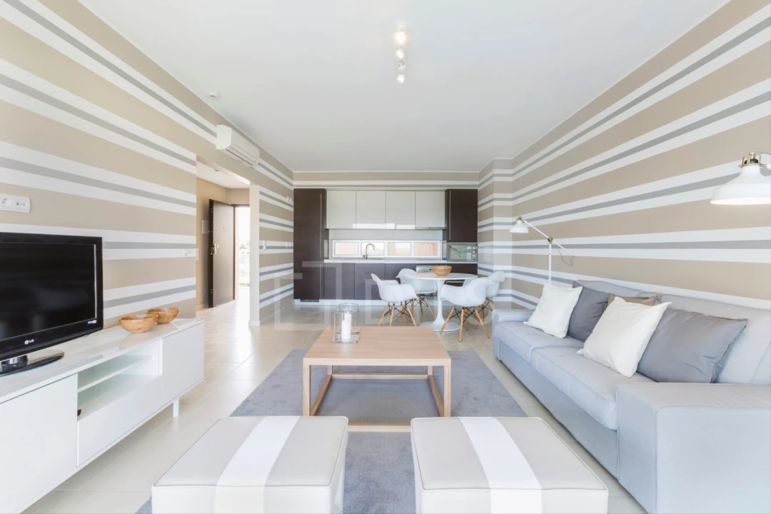 Apartamento T1 para Venda em Quarteira Foto 3