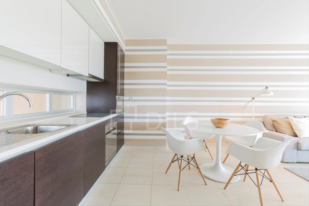 Apartamento T1 para Venda em Quarteira Foto 13