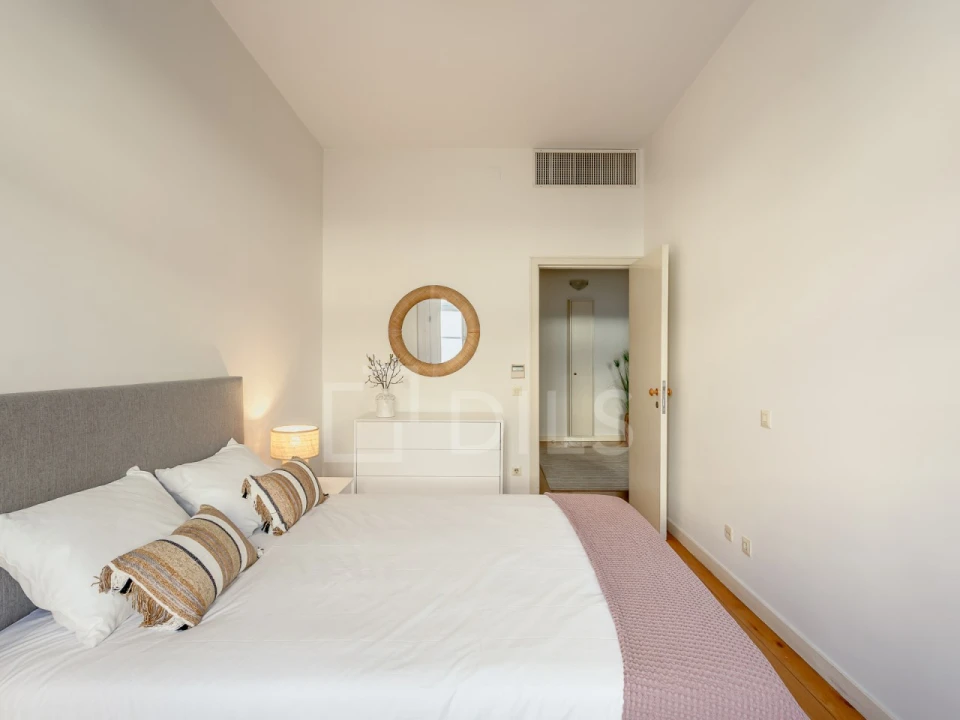 Apartamento T1 para Venda em Santa Maria Maior Foto 17