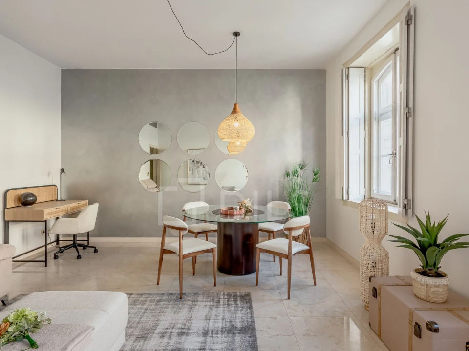 Apartamento T1 para Venda em Santa Maria Maior Foto 5