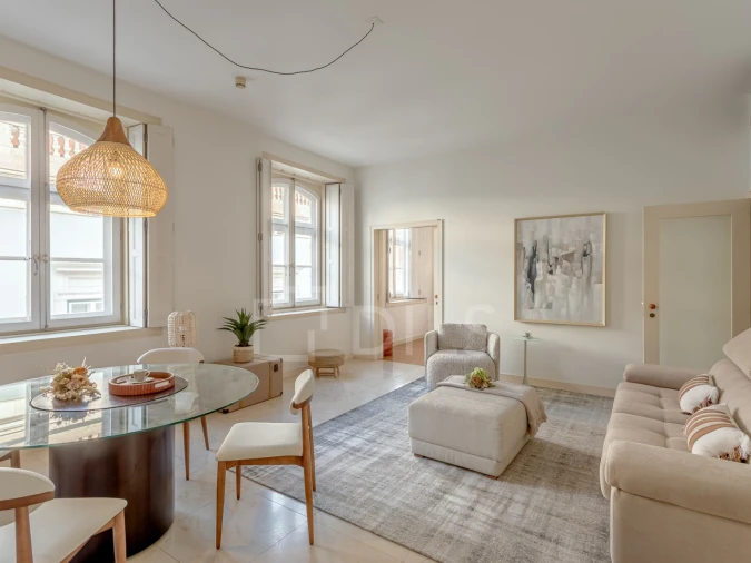 Apartamento T1 para Venda em Santa Maria Maior Foto 2