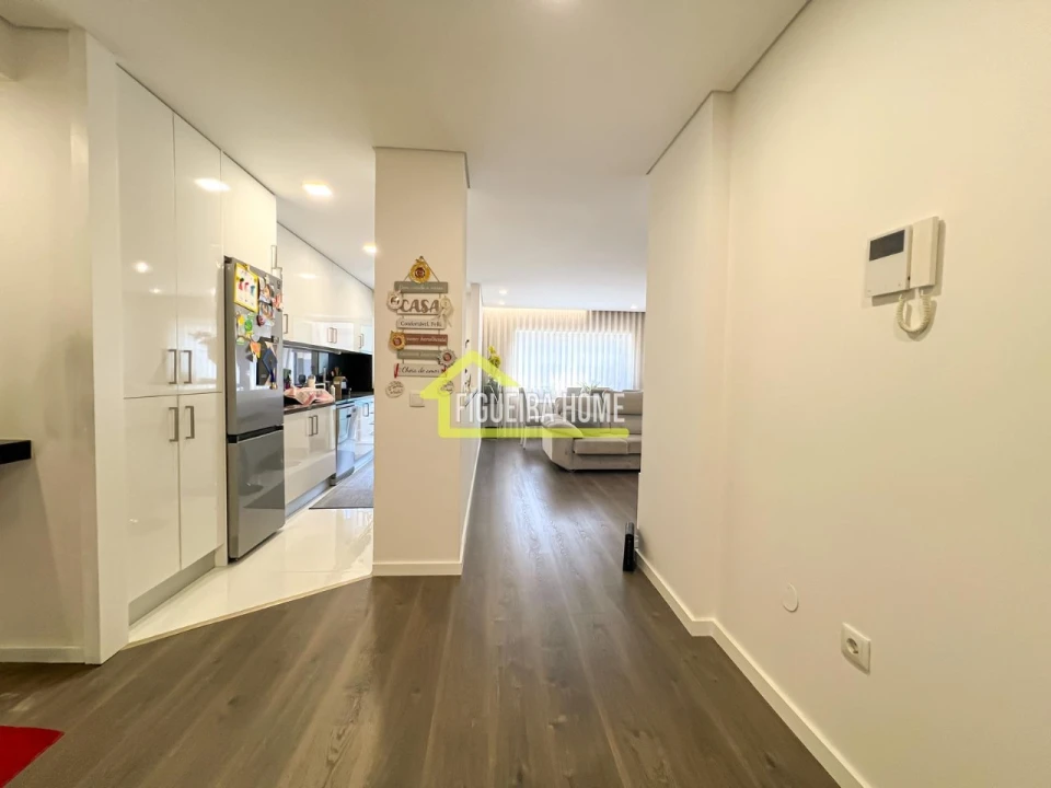 Apartamento T2 para Venda em Paranhos Foto 29