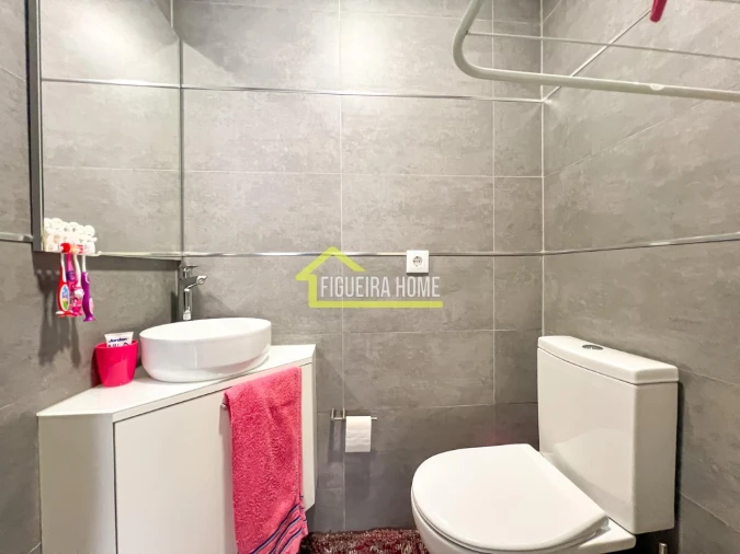 Apartamento T2 para Venda em Paranhos Foto 11