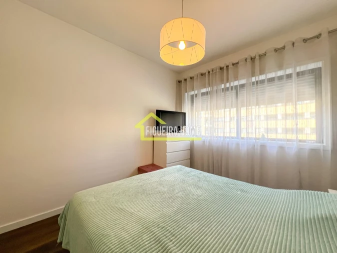 Apartamento T2 para Venda em Paranhos Foto 17
